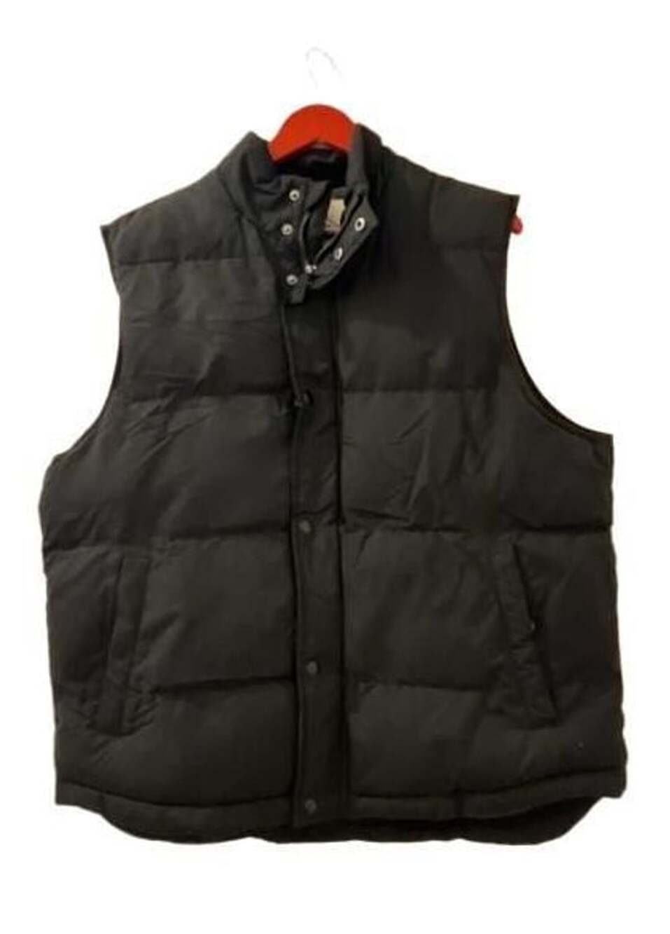 St. John's Bay Puffer Vest Size L Black